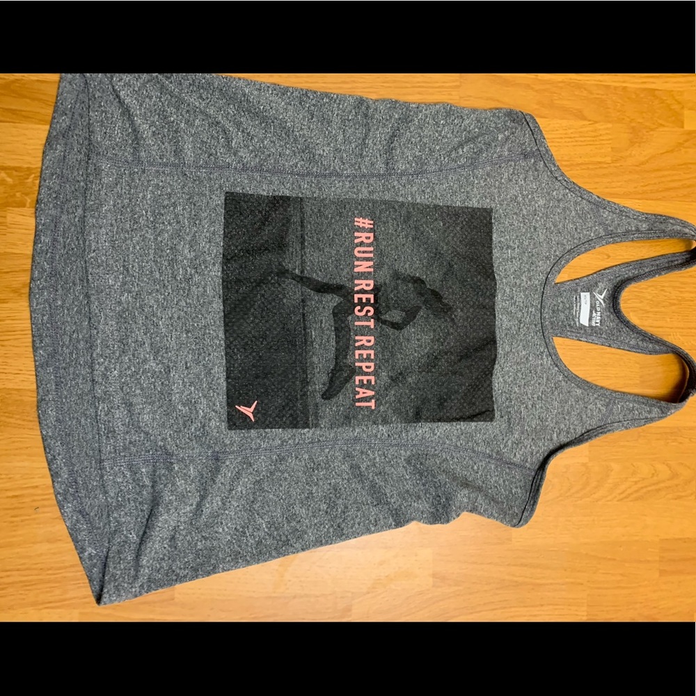 Old navy active workout tank